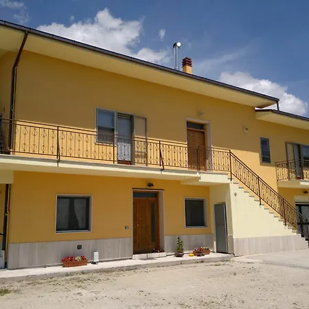 Bed and Breakfast B&B L'Aquila Λ' Άκουιλα